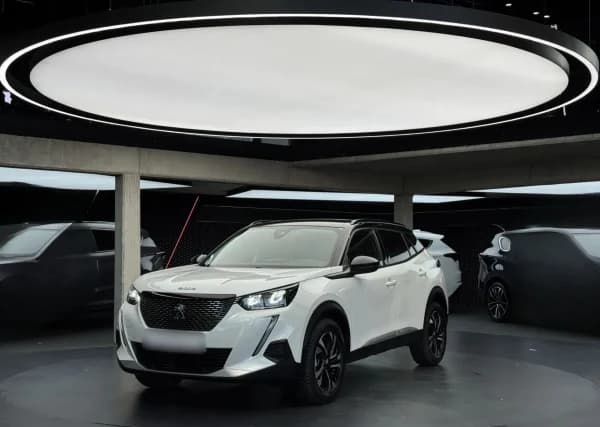 Peugeot 2008 1.2 PureTech Allure Pack S&S EAT8 2022 - używany samochód w leasingu
