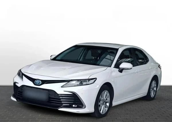 Toyota Camry 2.5 Hybrid Comfort CVT 2022 - używany samochód w leasingu
