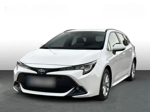 Toyota Corolla 1.8 Hybrid Comfort 2023 - używany samochód w leasingu