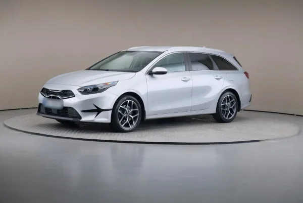 Kia Ceed 1.5 T-GDI Business Line 2022 - używany samochód w leasingu