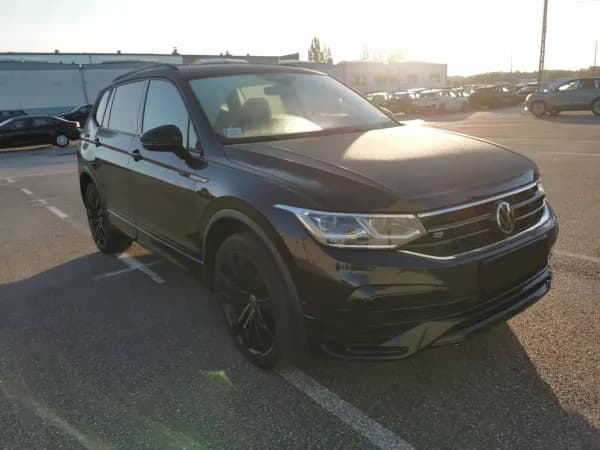 Volkswagen Tiguan 2.0 TSI 4Mot. R-Line DSG 2022 - używany samochód w leasingu