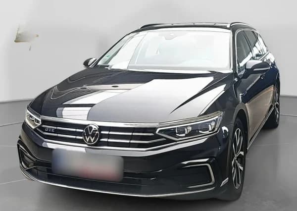 Volkswagen Passat GTE 1.4 TSI (218 KM) Plug-in Hybrid DSG 2023 - używany samochód w leasingu