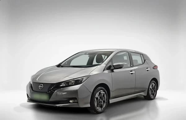 Nissan Leaf 40kWh N-Connecta 2023 - używany samochód w leasingu