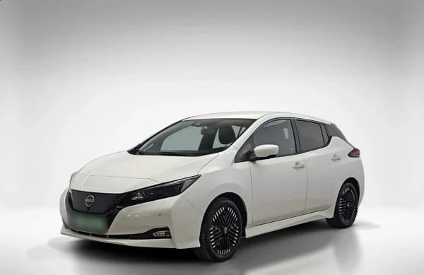 Nissan Leaf 40kWh N-Connecta 2023 - używany samochód w leasingu
