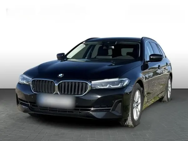 BMW Seria 5 518d mHEV aut 2023 - używany samochód w leasingu