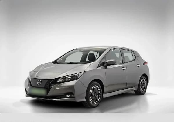Nissan Leaf 40kWh Acenta 2023 - używany samochód w leasingu