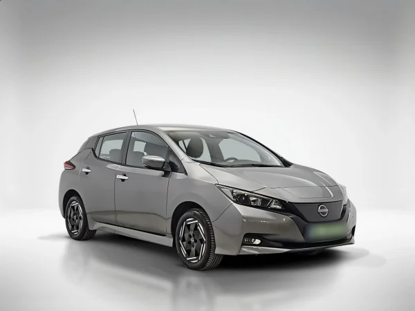 Nissan Leaf 40kWh Acenta 2023 - używany samochód w leasingu
