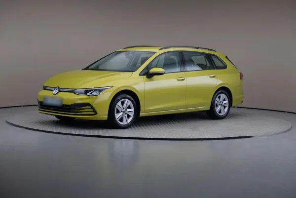 Volkswagen Golf VIII 1.5 TSI EVO Life 2021 - używany samochód w leasingu