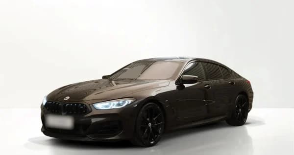 BMW Seria 8 M850i xDrive 2022 - używany samochód w leasingu