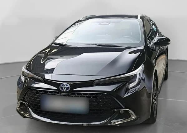 Toyota Corolla 2.0 Hybrid Style 2023 - używany samochód w leasingu