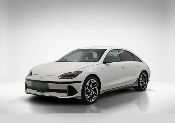Hyundai IONIQ 6 77kWh Uniq 2023 - używany samochód w leasingu