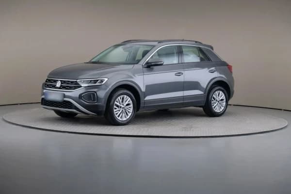 Volkswagen T-Roc 1.5 TSI Life DSG 2022 - вживаний автомобіль в лізингу