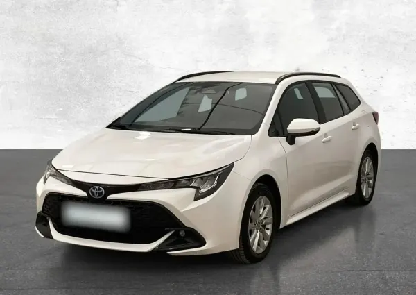 Toyota Corolla 1.8 Hybrid Comfort 2023 - used car for lease