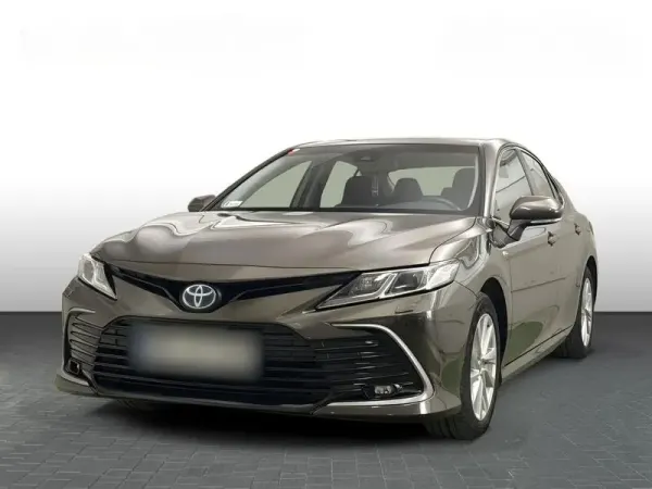Toyota Camry 2.5 Hybrid Comfort CVT 2021 - używany samochód w leasingu