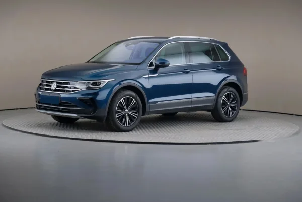 Volkswagen Tiguan Allspace 2.0 TSI 4Mot. Elegance DSG 2022 - używany samochód w leasingu