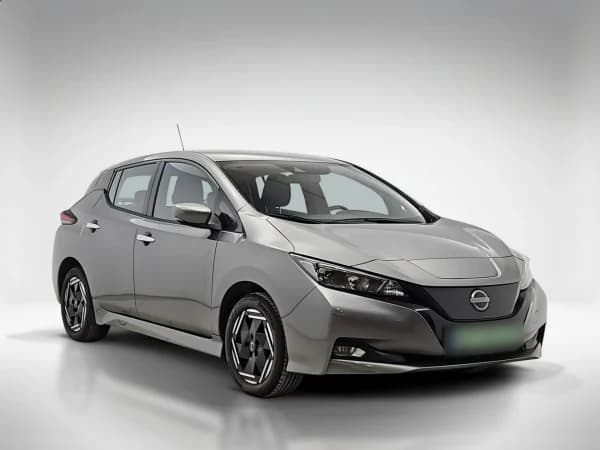 Nissan Leaf 40kWh Acenta 2023 - używany samochód w leasingu