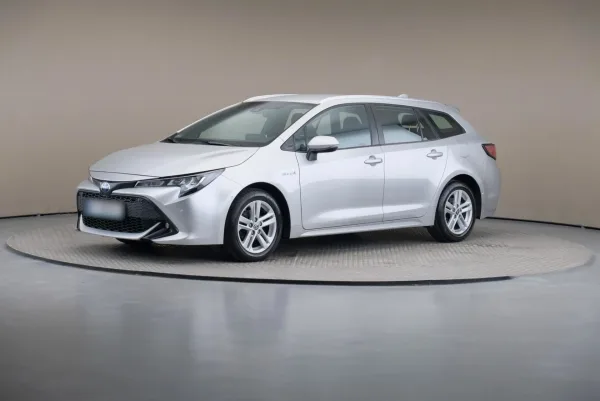 Toyota Corolla 1.8 Hybrid GPF Comfort 2021 - używany samochód w leasingu