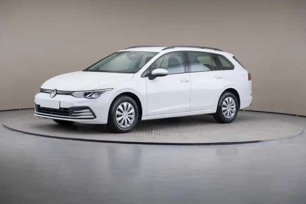 Volkswagen Golf VIII 1.0 TSI 2022 - używany samochód w leasingu