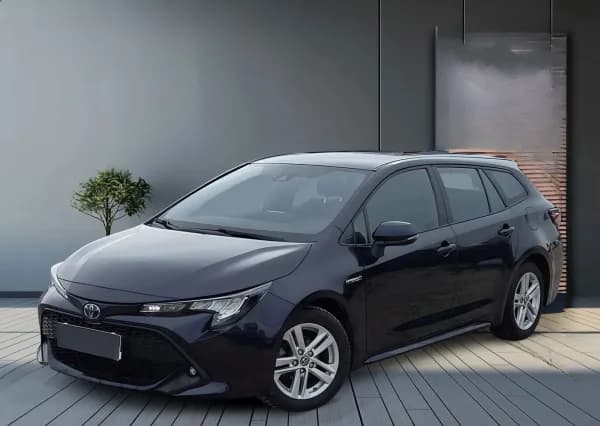Toyota Corolla 1.8 Hybrid GPF Active 2021 - używany samochód w leasingu