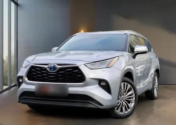 Toyota Highlander 2.5 Hybrid Prestige 2022 - używany samochód w leasingu