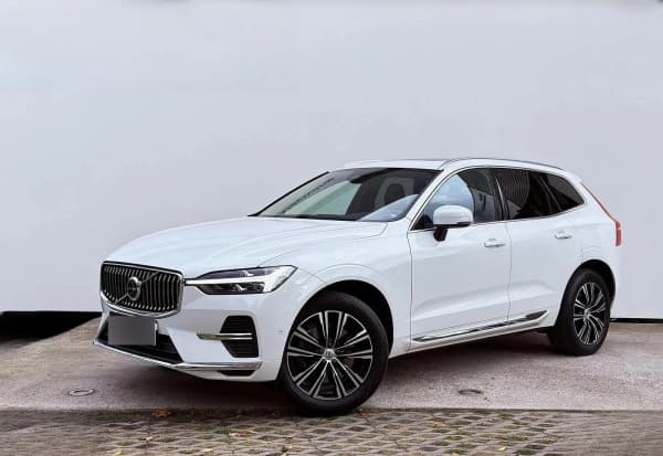 Volvo XC 60 B4 B Inscription aut 2022 - używany samochód w leasingu