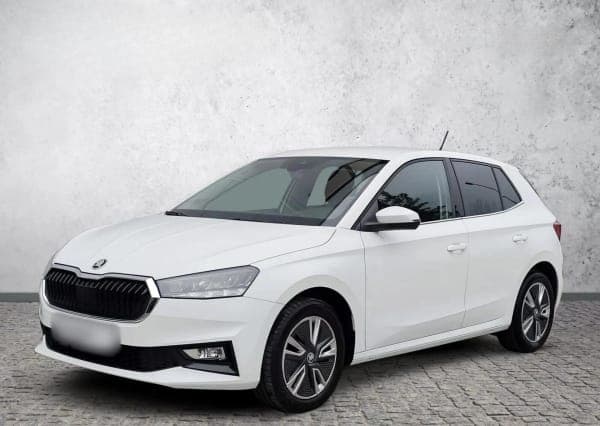 Skoda Fabia 1.0 TSI Style DSG 2023 - używany samochód w leasingu