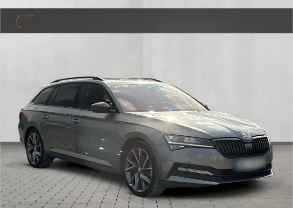 Skoda Superb 2.0 TSI 4x4 Sportline DSG 2023 - używany samochód w leasingu