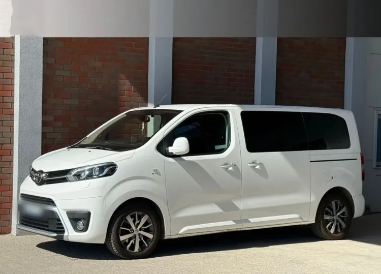 Toyota ProAce Proace Verso 2.0 D4-D Medium Family Aut.