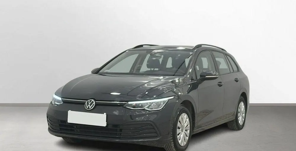 Volkswagen Golf VIII 1.0 TSI